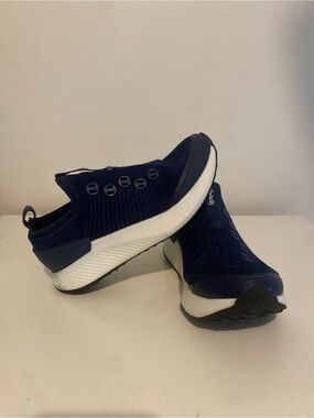allbirds Women's Navy Blue Slip-On Knit Sneakers